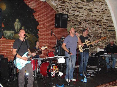 8mani live - La Molinanca